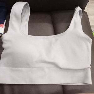Medium sports bra